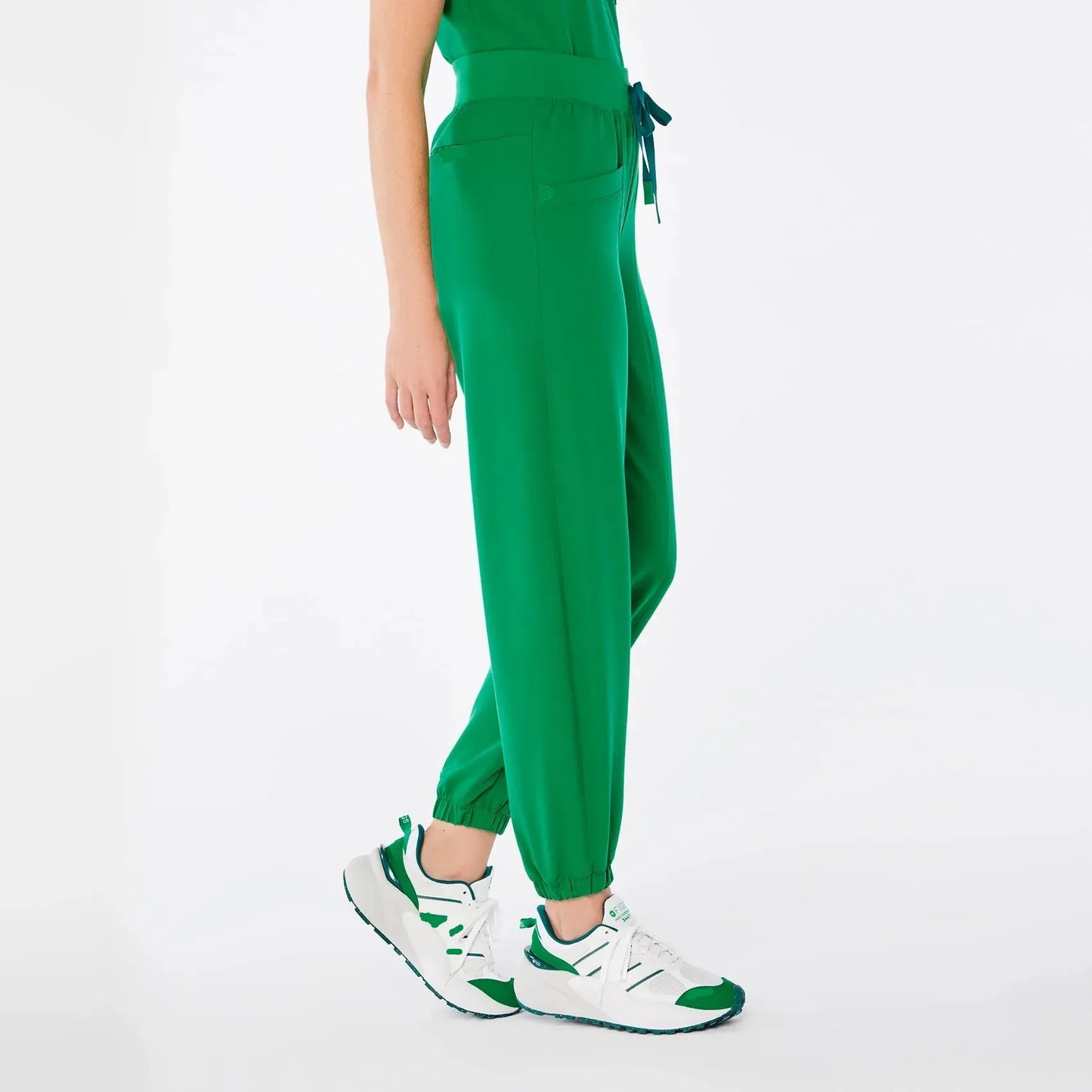 Women's High Waisted Relaxed Jogger Scrub Pants - Evergreen