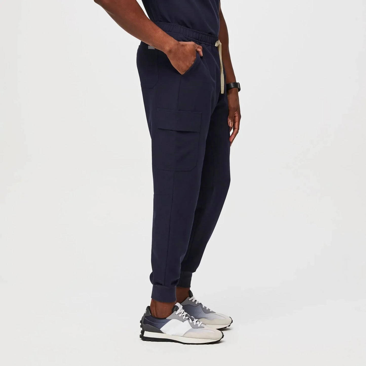 Men's Cargo Utility Jogger Scrub Pants - Navy