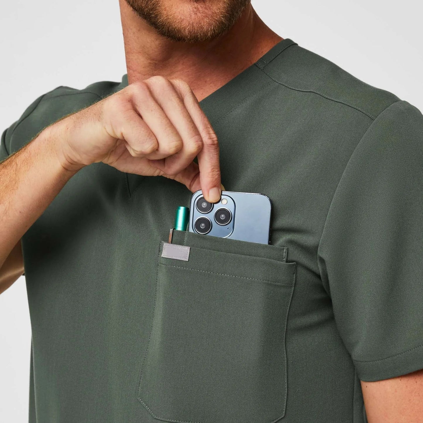 Men's  Three-Pocket Scrub Top - Moss