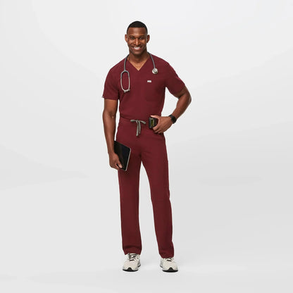 Men's Cargo Scrub Pants - Burgundy